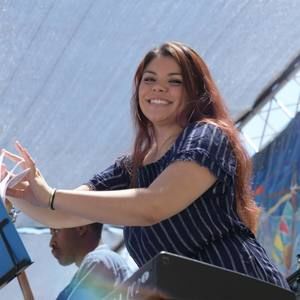 Meet your Posher, Angela